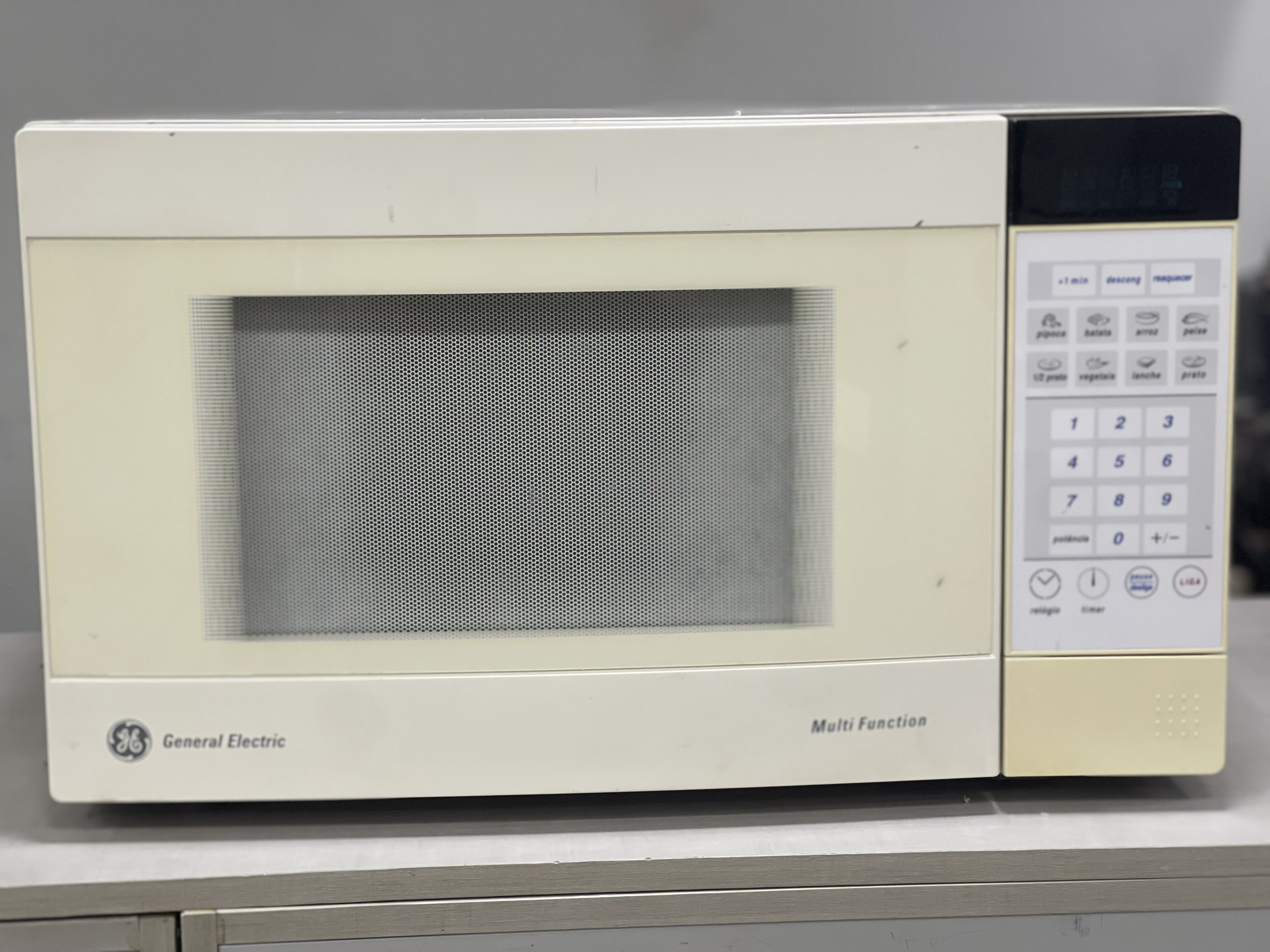 Microondas GE 32 litros