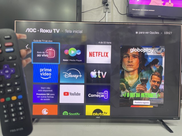 Tv Aoc Roku smart (com detalhe )