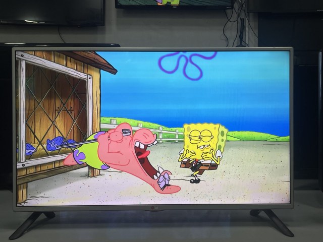 Tv LG Smart (Só YouTube) — foto 2