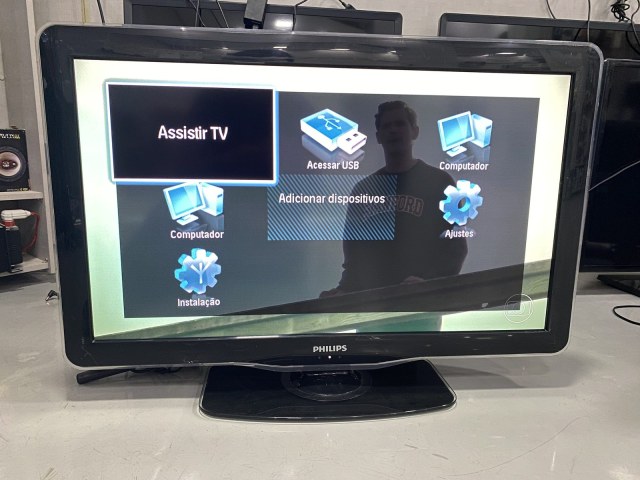 Tv Philips LCD Digital — foto 3