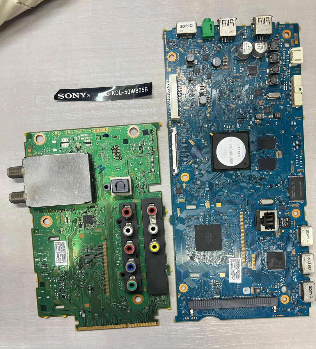 Placa Principal Sony  Kdl-50w805b 1-889-202-11